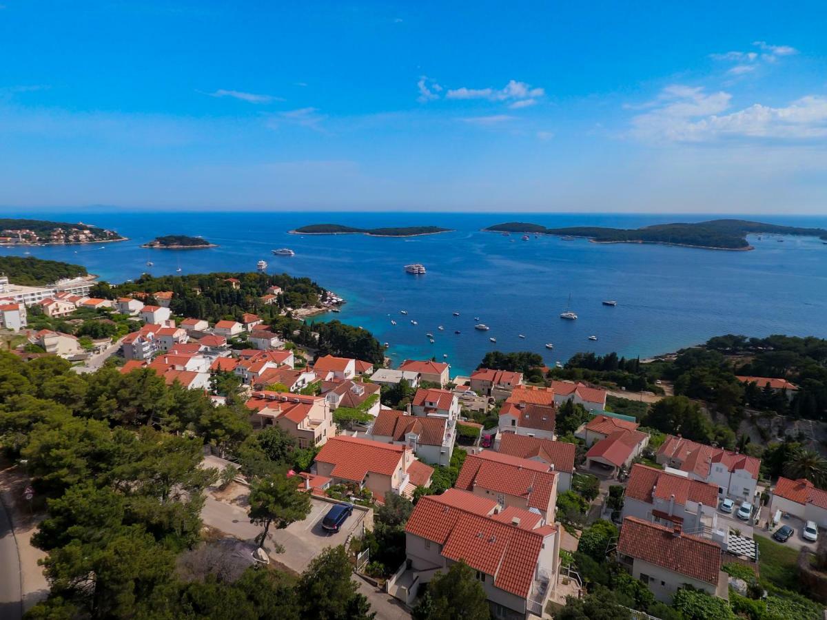 Apartments Tatjana Dominis Hvar Town Exterior foto