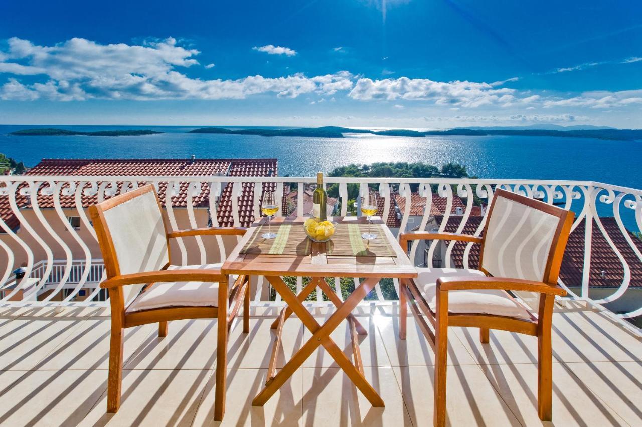 Apartments Tatjana Dominis Hvar Town Exterior foto