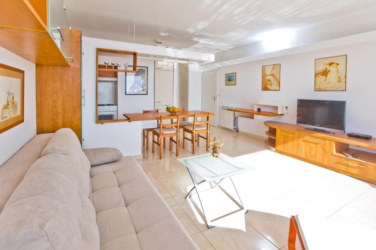 Apartments Tatjana Dominis Hvar Town Exterior foto